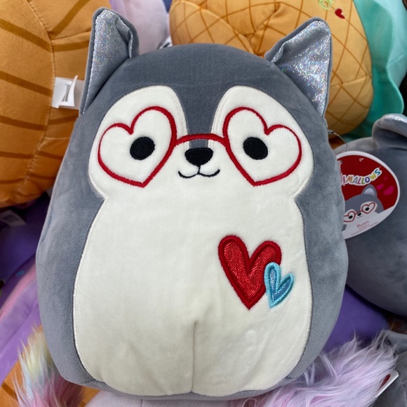 Squishmallows Other - Squishmallows Ryan Husky Valentines Love Hearts  8” Plush NWT